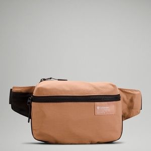 Lululemon | Clean Lines Belt Bag 2L in Pink Clay